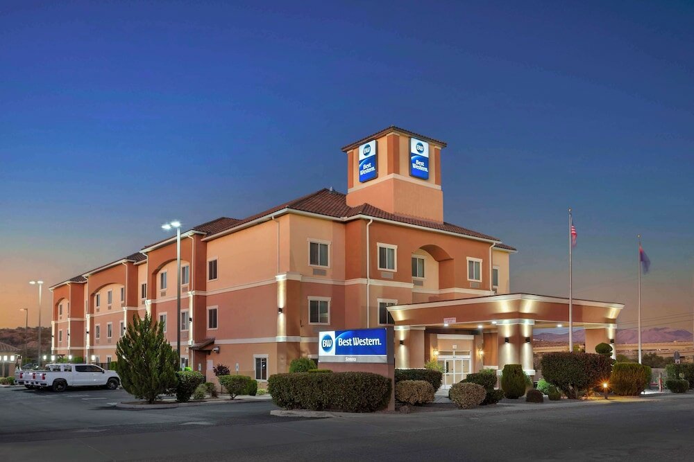 Фото Best Western Sonora Inn & Suites