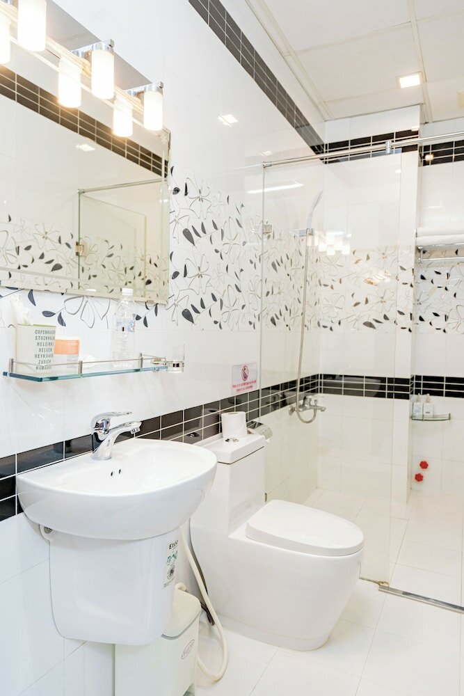 Фото Ben Thanh Retreats Hotel