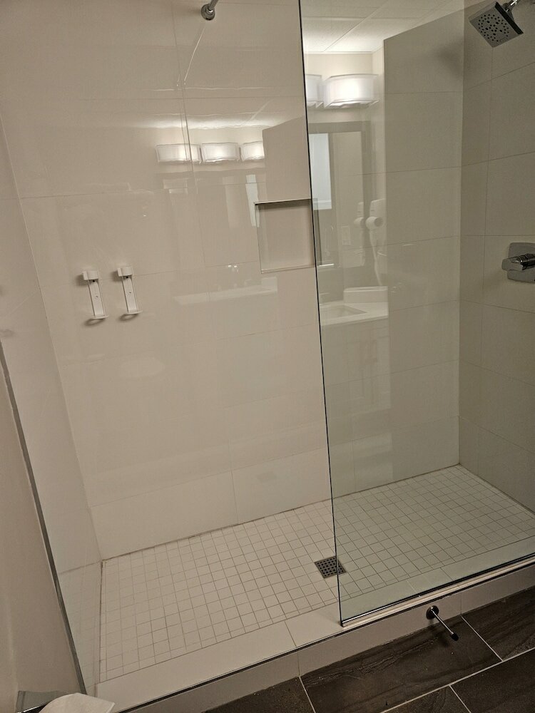 Фото Super 8 by Wyndham Spruce Grove