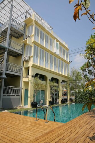 Хостел Latima Boutique Hostel в Канчанабури