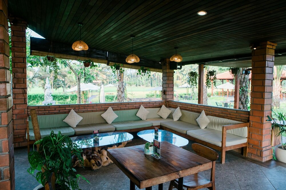 Фото Adil Villa and Resort