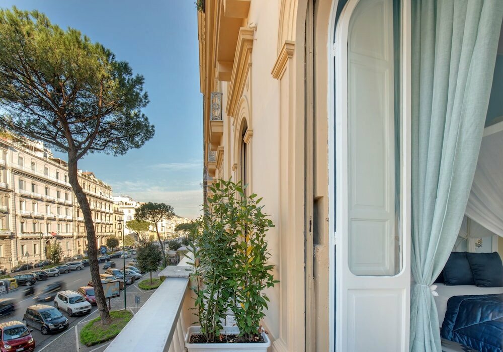 Hotel Regina Elena, Naples, photo