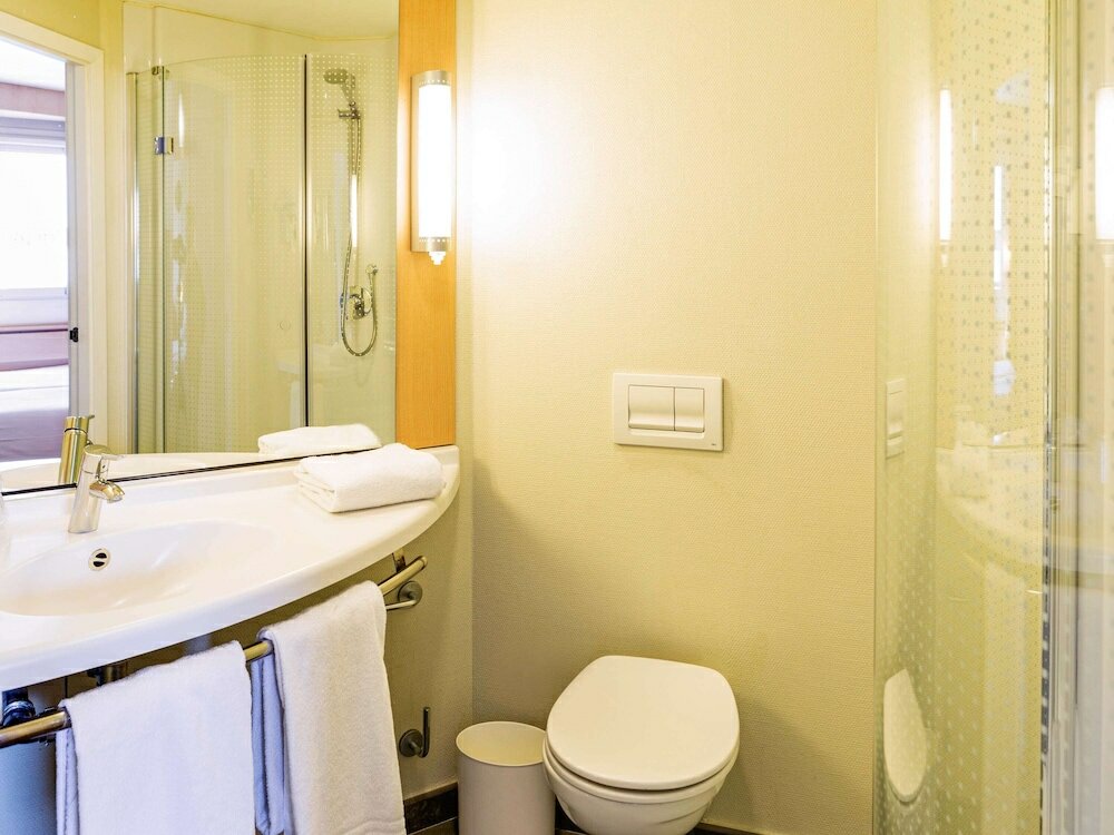 Фото Ibis Oviedo