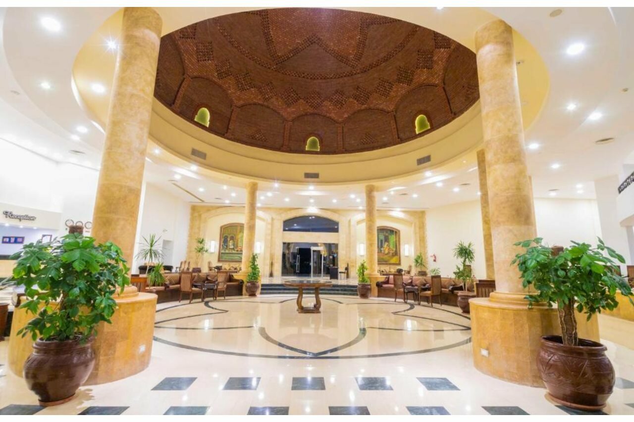 Фото Blend Elphistone Resort
