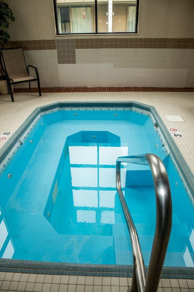 Фото Baymont by Wyndham Fargo