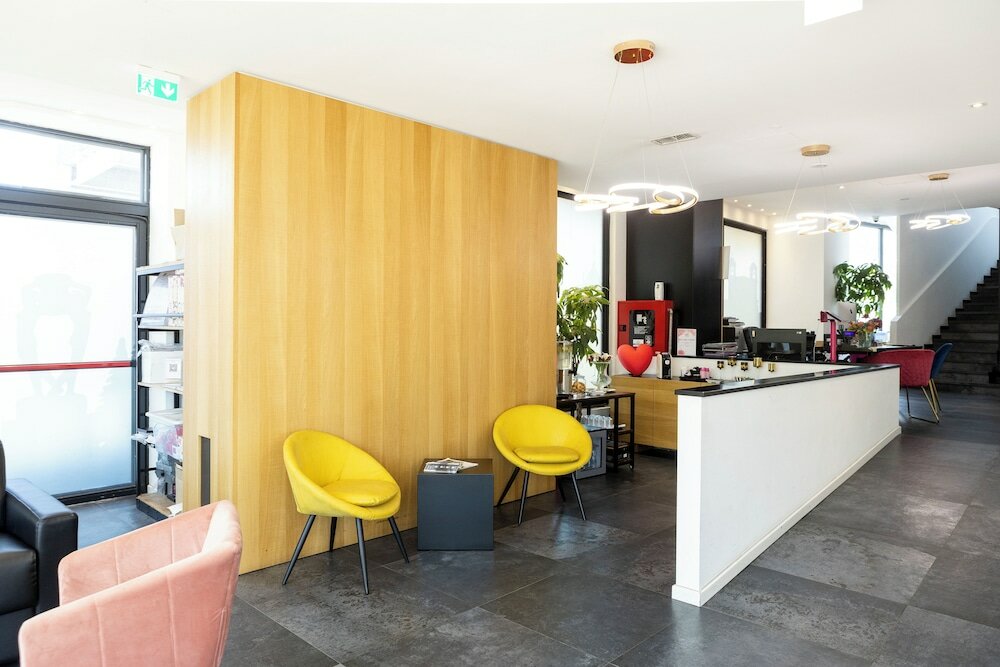 Фото My Suite Hotel