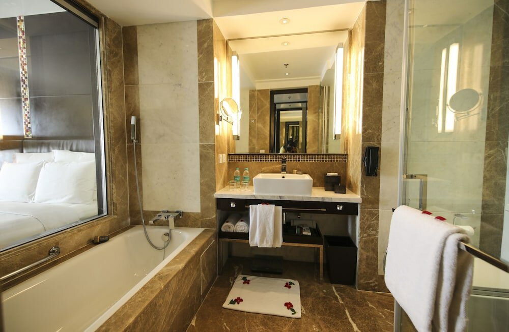 Фото Jaipur Marriott Hotel