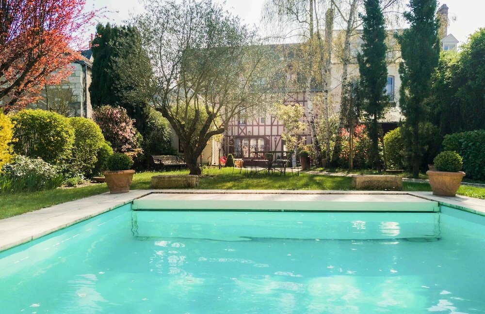 Фото Hôtel Au Charme Rabelaisien