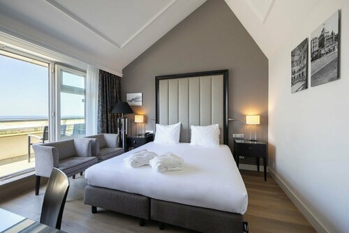 Внешний вид отеля Grand Hotel Amrâth Kurhaus The Hague Scheveningen в Гааге, фото 3