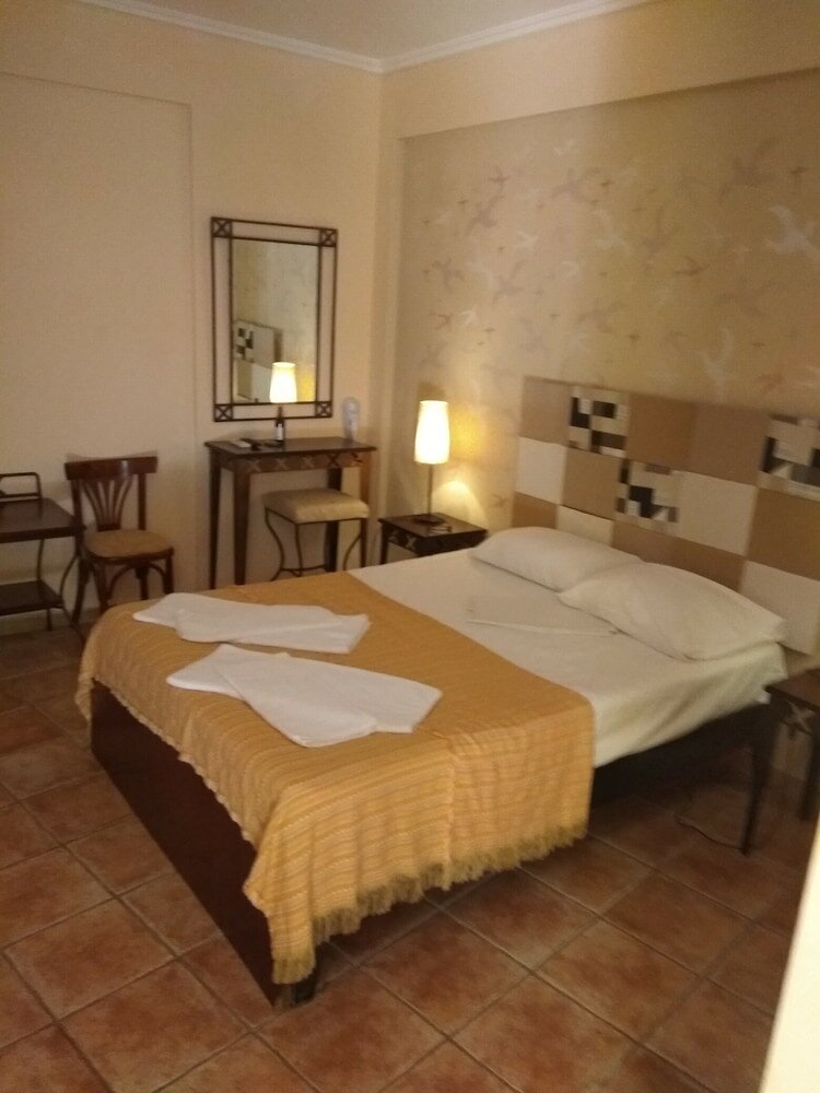 Фото Ammon Garden Hotel