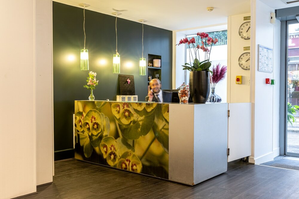 Фото Hotel Glasgow Monceau Paris by Patrick Hayat