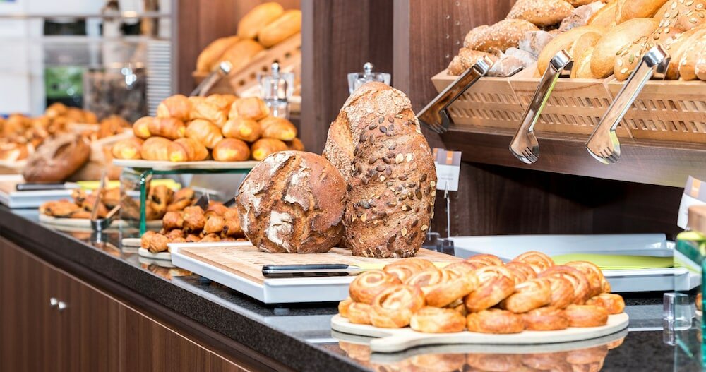 Фото Holiday Inn Express Bremen Airport, an Ihg Hotel