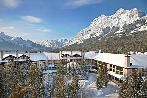 Внешний вид отеля Kananaskis Mountain Lodge, Autograph Collection в Кананаскисе Вилладже, фото 4