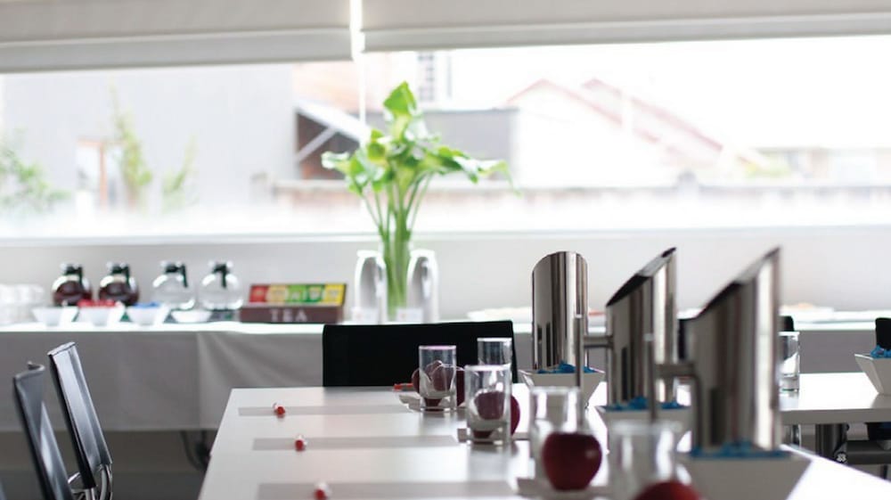 Фото Royal Pacific Hotel