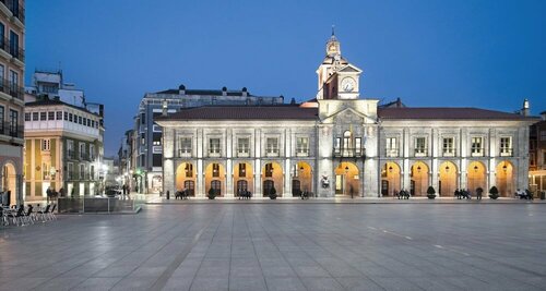 Внешний вид отеля Hotel Palacio Aviles, Affiliated by Meliá в Авилесе, фото 3