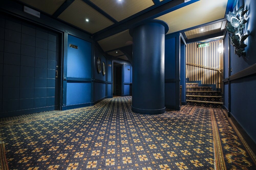 Фото Colony Hotel