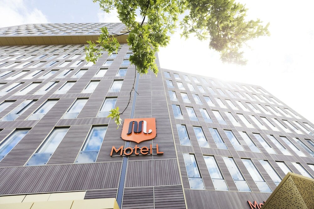 Фото отеля 1