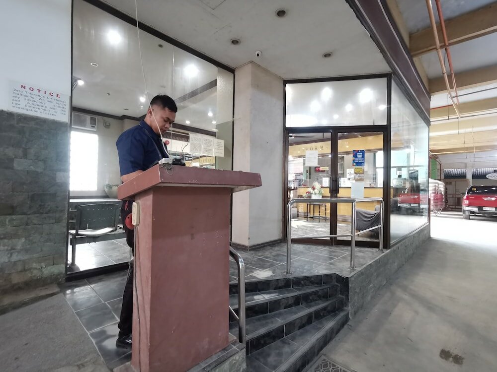 Фото Metro Park Hotel Cebu City