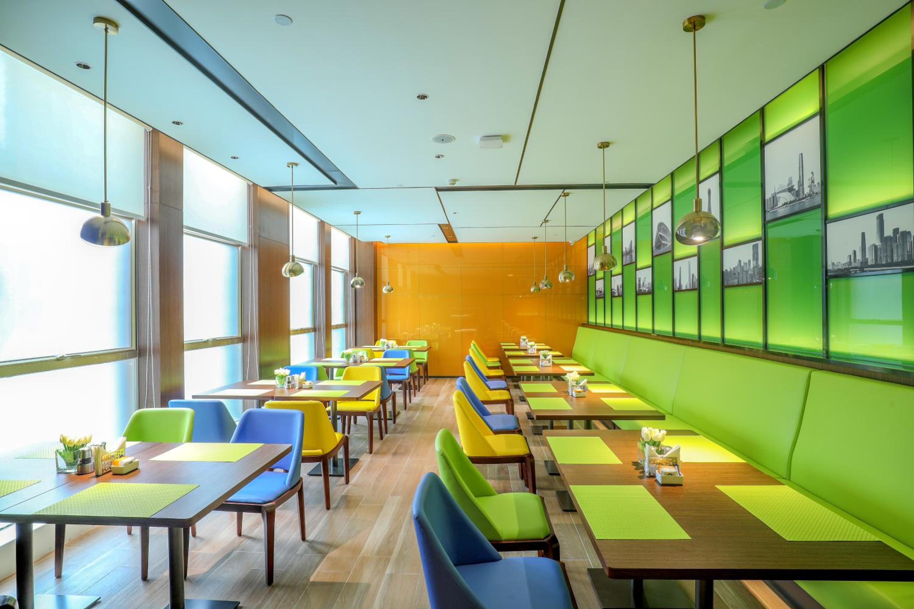 Фото Hampton by Hilton Guangzhou Dongxiaonan