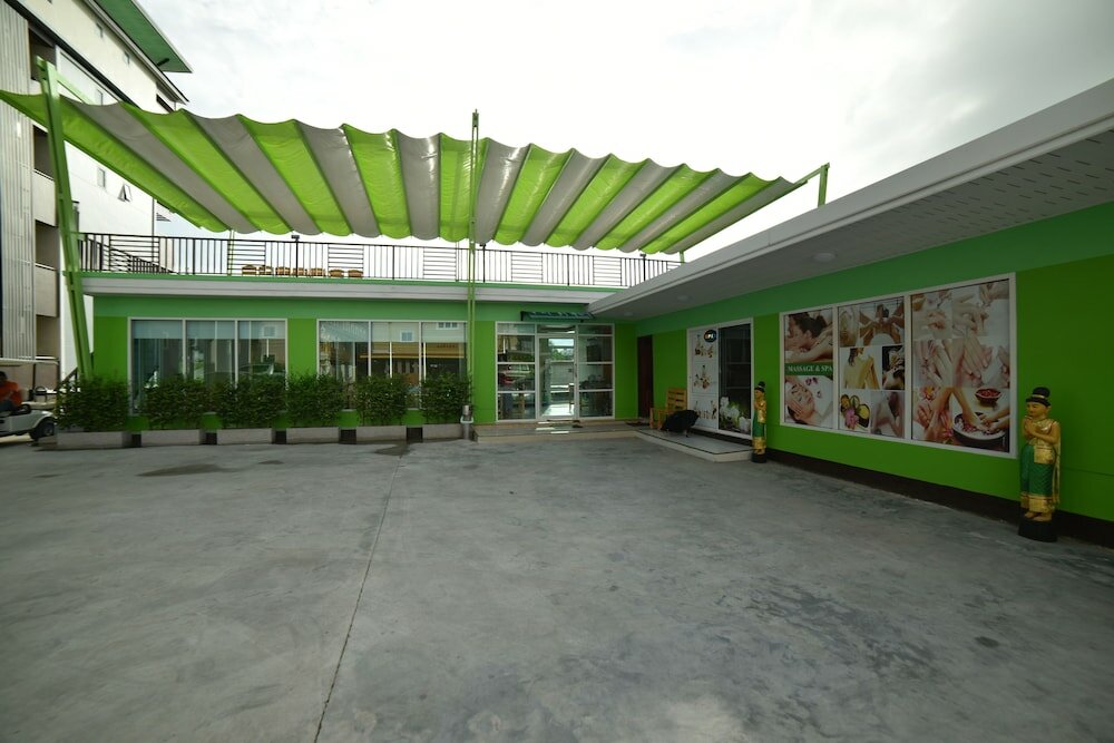 Фото Gold Airport Suites