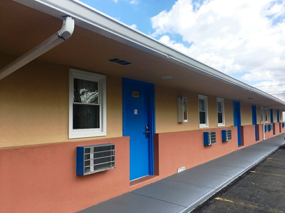 Фото Scottish Inns