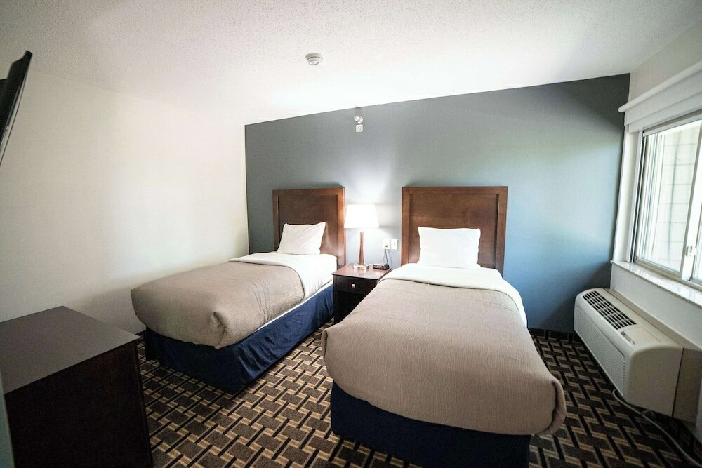 Фото Quality Inn & Suites Watertown