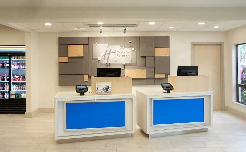 Фото Holiday Inn Express Boca Raton-West, an Ihg Hotel