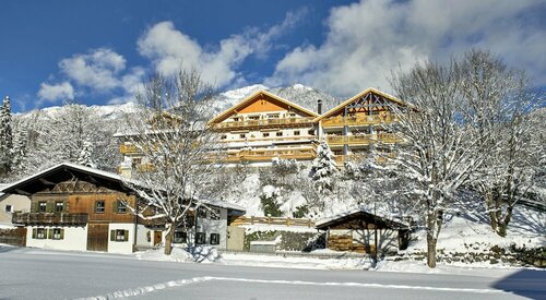 Внешний вид отеля Romantik Alpenhotel Waxenstein в Грейнау, фото 4