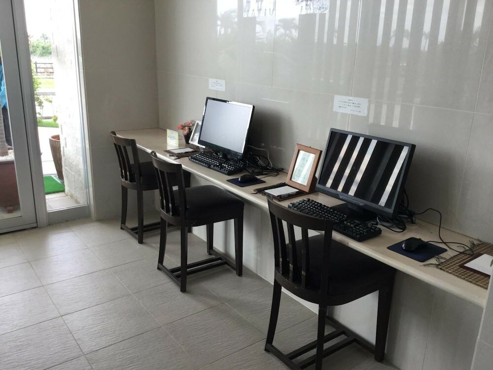 Фото Hotel GranView Garden Okinawa