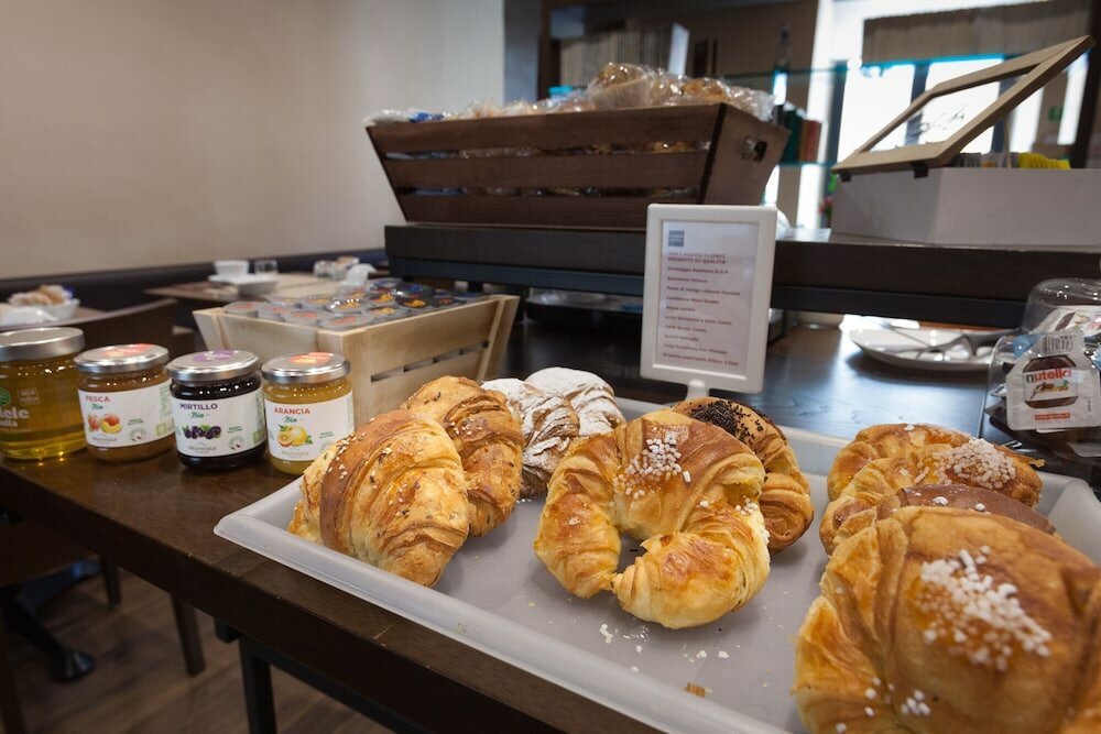 Фото Cuneo Hotel