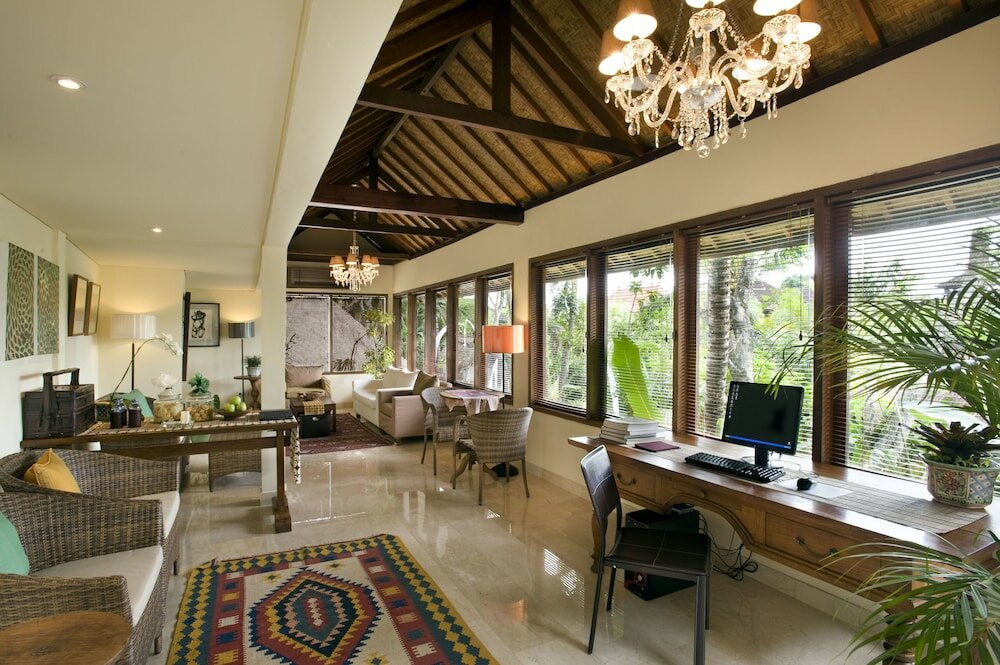 Фото 243409152177