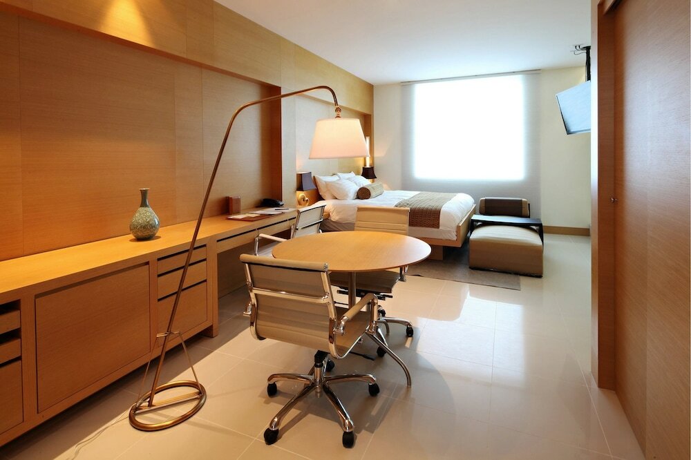 Фото The One Boutique Hotel