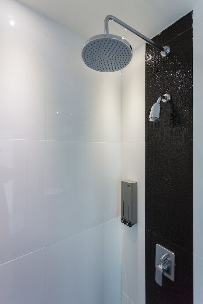 Фото Riverside Hotel