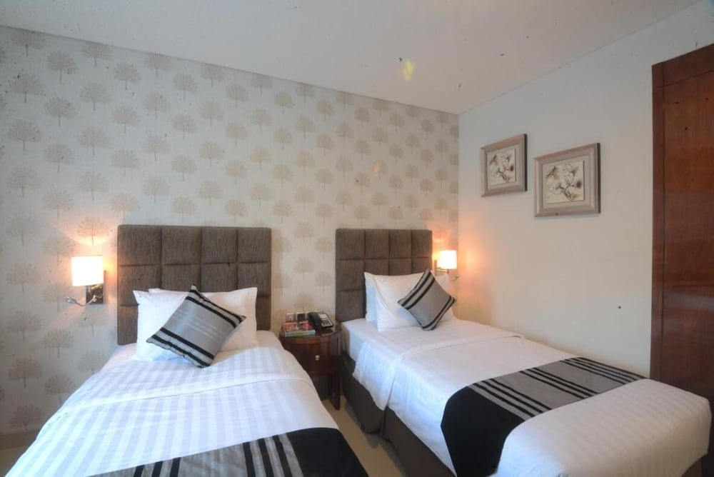 Фото Permata Hotel