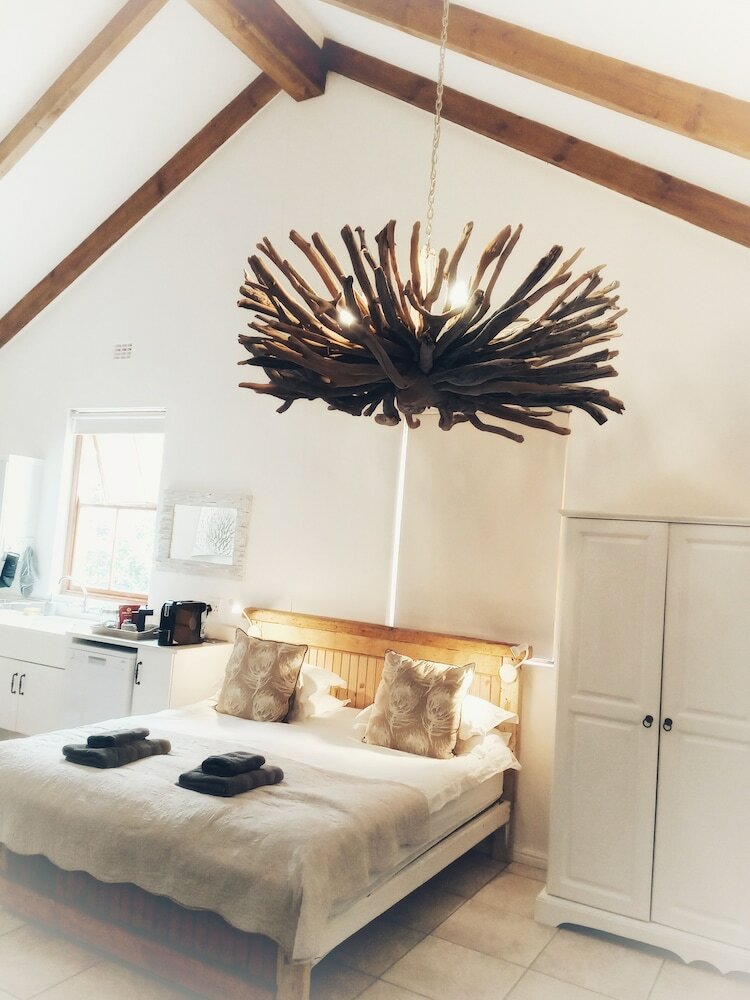 Фото Kleinzee Oceanfront Guesthouse