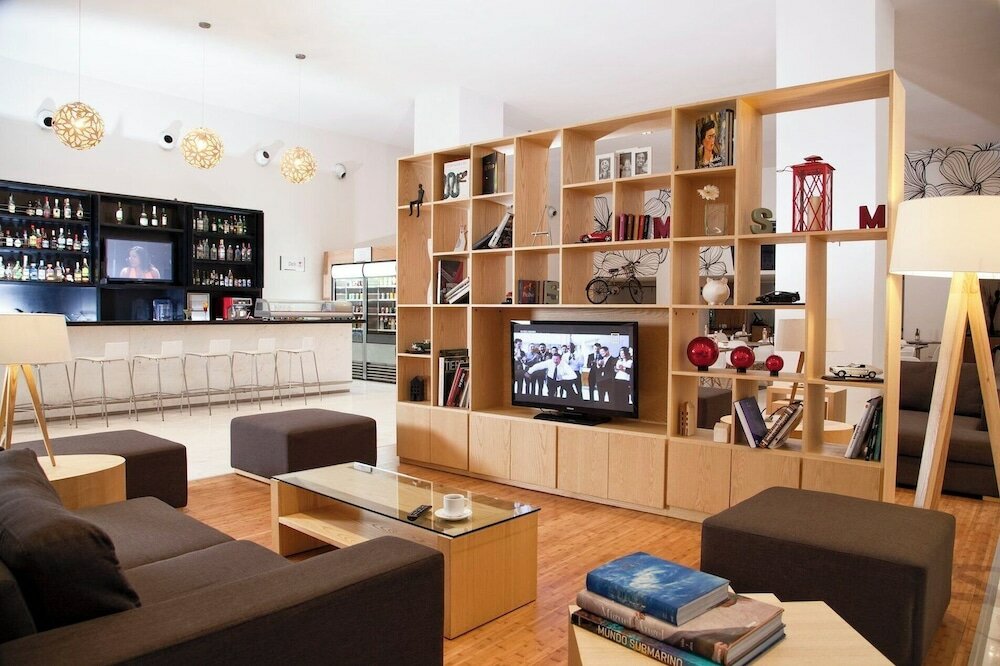 Фото Fiesta Inn Naucalpan