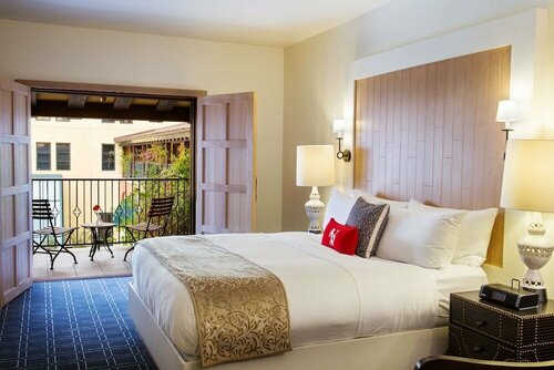 Гостиница Hotel Valencia Santana Row в Сан-Хосе