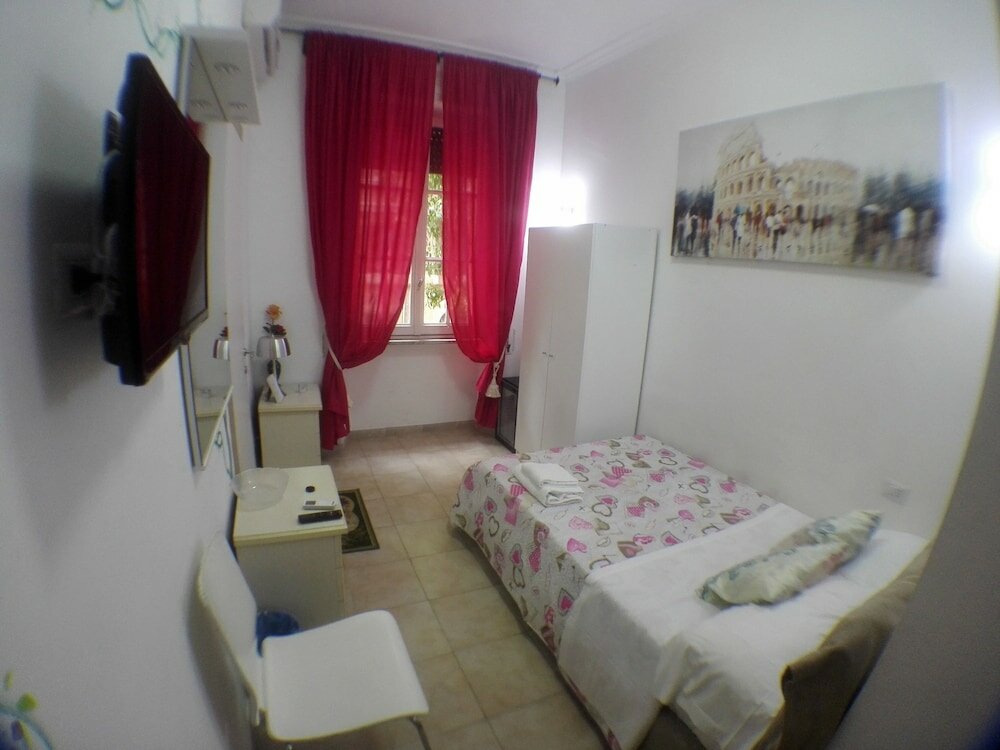 Фото Gateway Residence