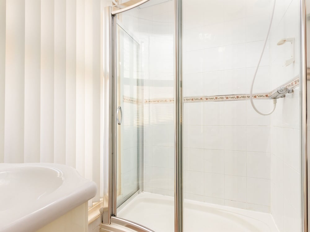 Фото The Oak Lea Hotel