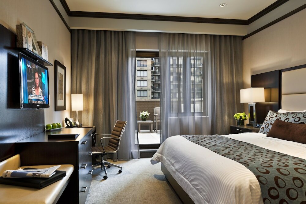 Фото The Pearl Hotel