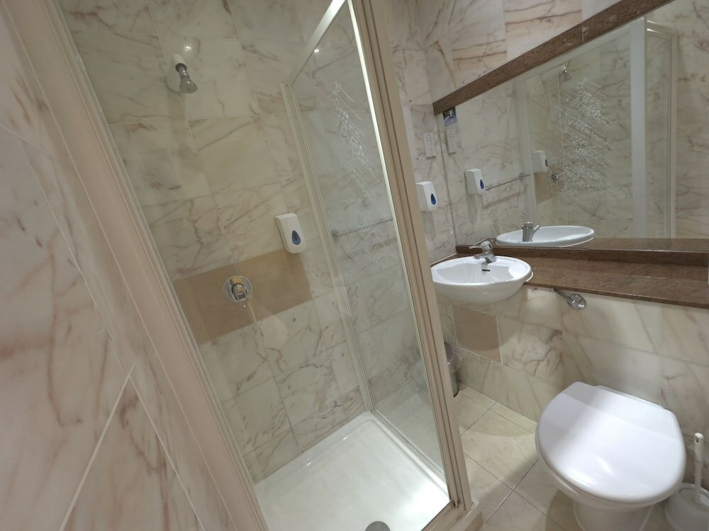 Фото Manor Hotel