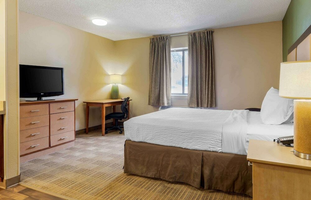 Фото Extended Stay America Suites Austin Metro
