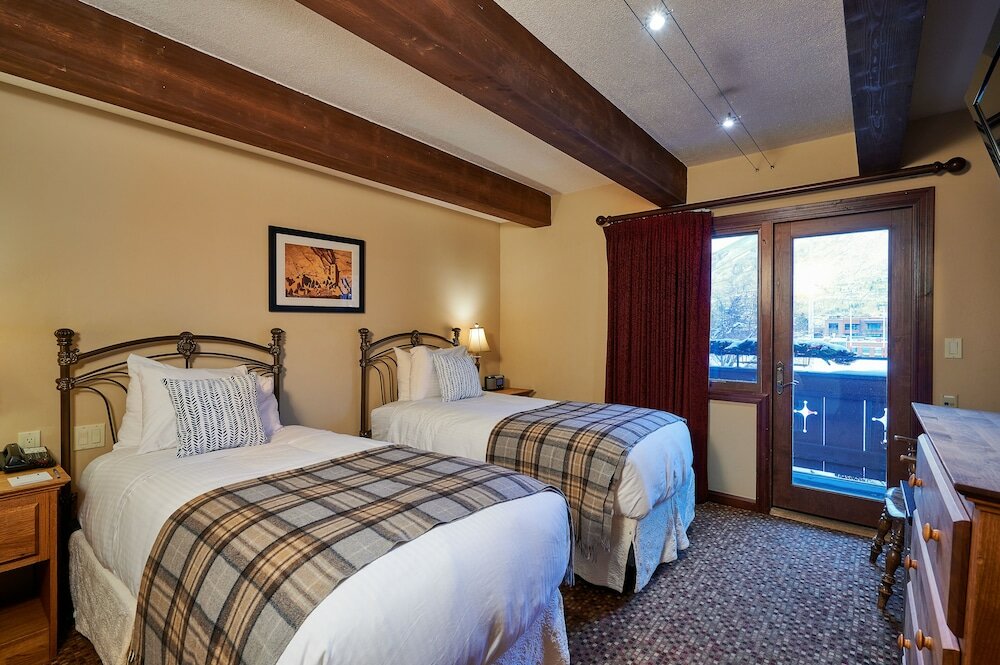 Фото Mountain Chalet Aspen