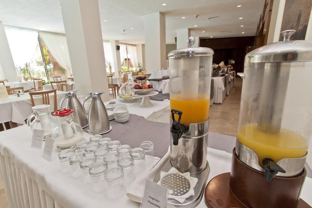 Фото Hotel Golden Sun