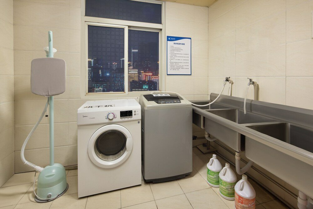 Фото Kaiserdom Changsha West Bus Terminal