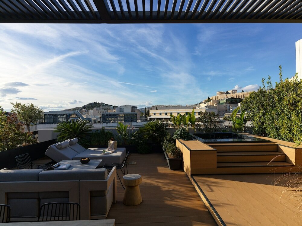 Фото The Newel Acropolis