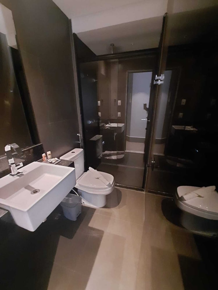 Фото Hotel Black Inn Flamboyant