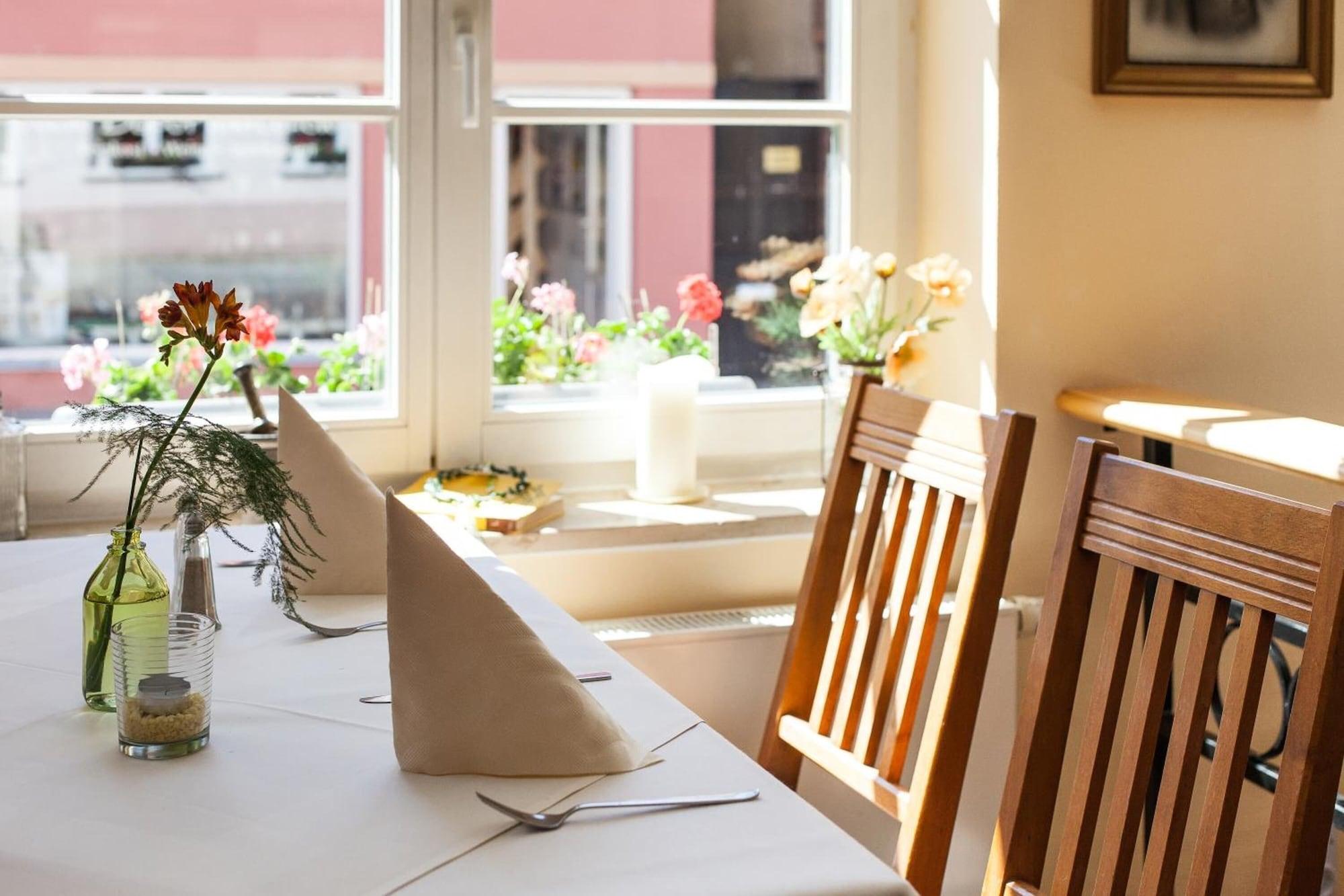 Фото Der Insulaner - Hotel & Restaurant