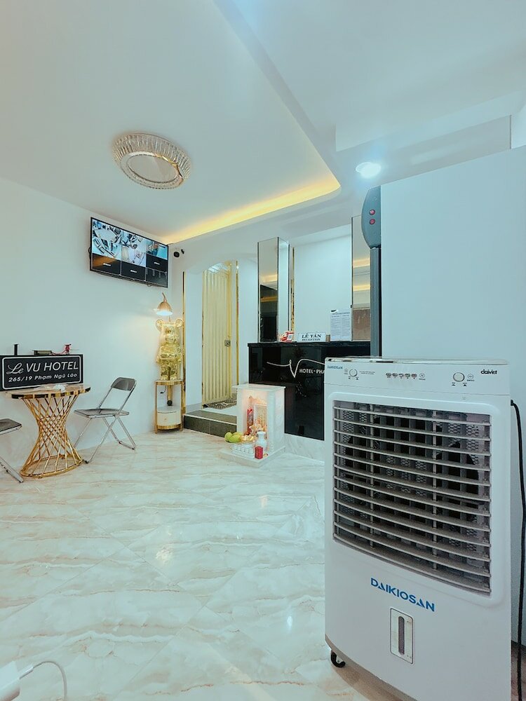 Фото Le Vu Hotel