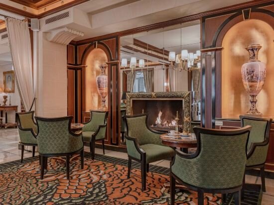 Фото Hotel Napoleon